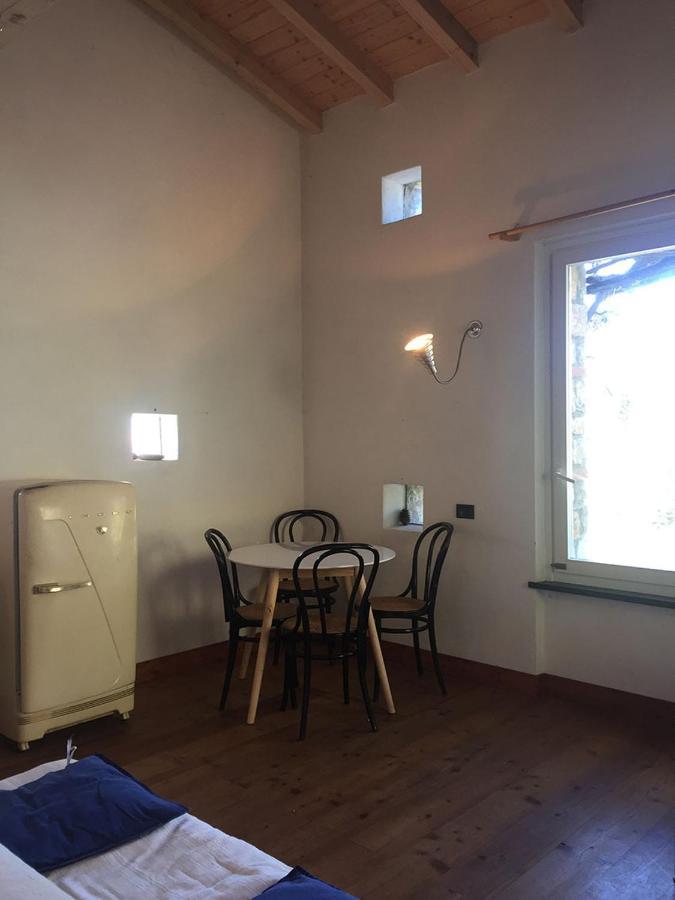 Cottage La Torre Del Pittore 博纳索拉 外观 照片