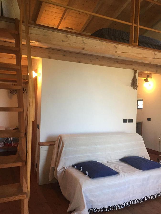 Cottage La Torre Del Pittore 博纳索拉 外观 照片