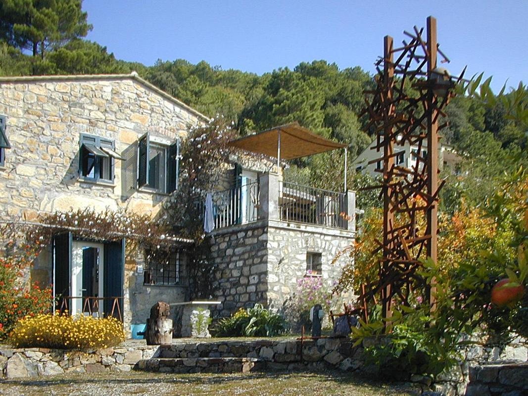 Cottage La Torre Del Pittore 博纳索拉 外观 照片