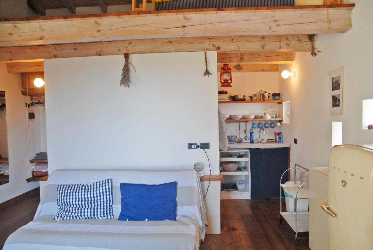 Cottage La Torre Del Pittore 博纳索拉 外观 照片